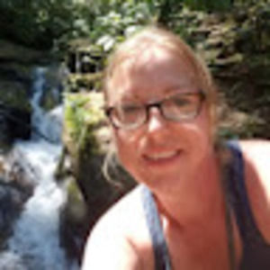 Meet your Posher, Jacquelyn